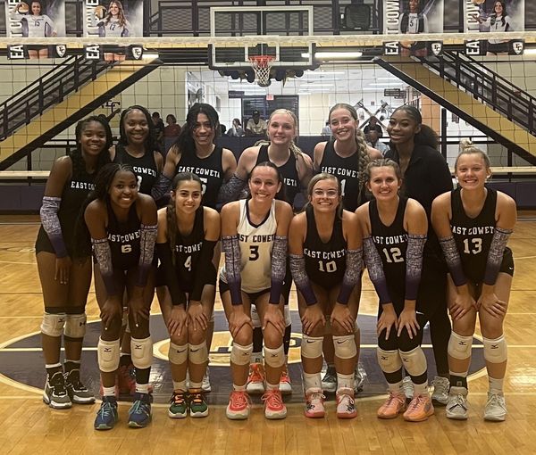 Girls Volleyball Spotlight